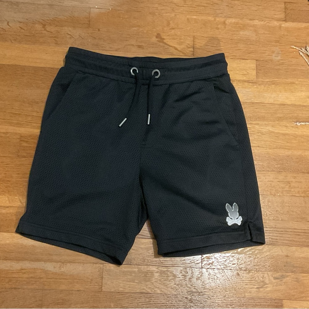 Barely used psycho bunny mesh shorts